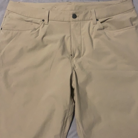 NWOT Men’s lululemon ABC classic pants - Picture 4 of 13
